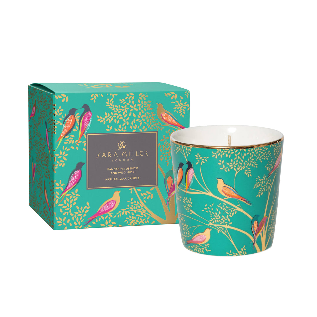 Sara Miller Mandarin, Tuberose & Wild Musk Candle: TUBEROSE & WILD MUSK