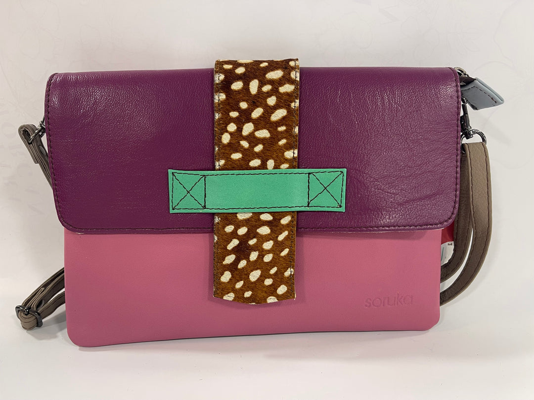 Soruka Envelope Pink/Purple Crossbody Bag