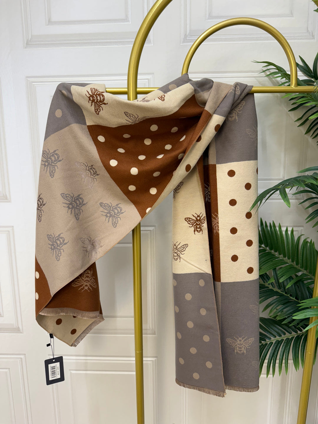 Jenny Glow (32106) 'Hannah' Scarf