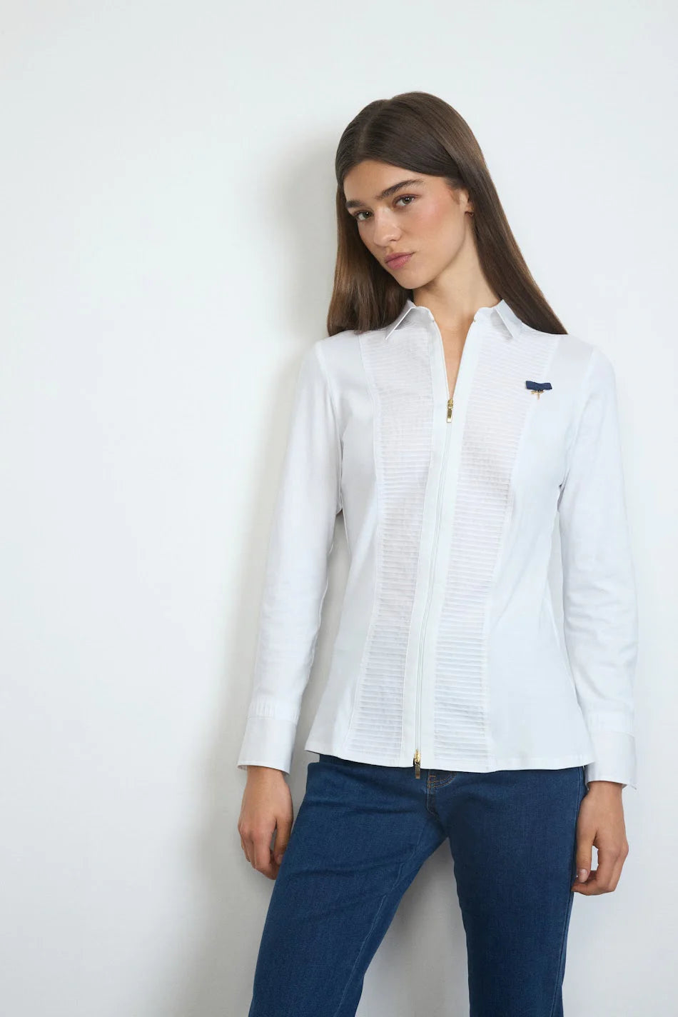 Tinta Amaia Fitted White Shirt