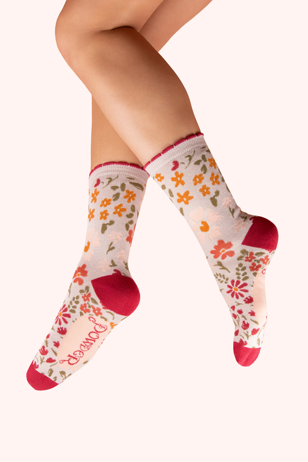 Powder Flower Meadow-Cream Ankle Socks