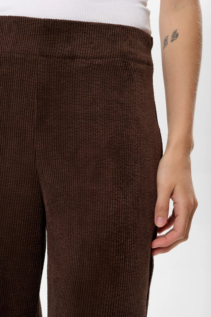 Numph Nuthea Pants | Black Coffee