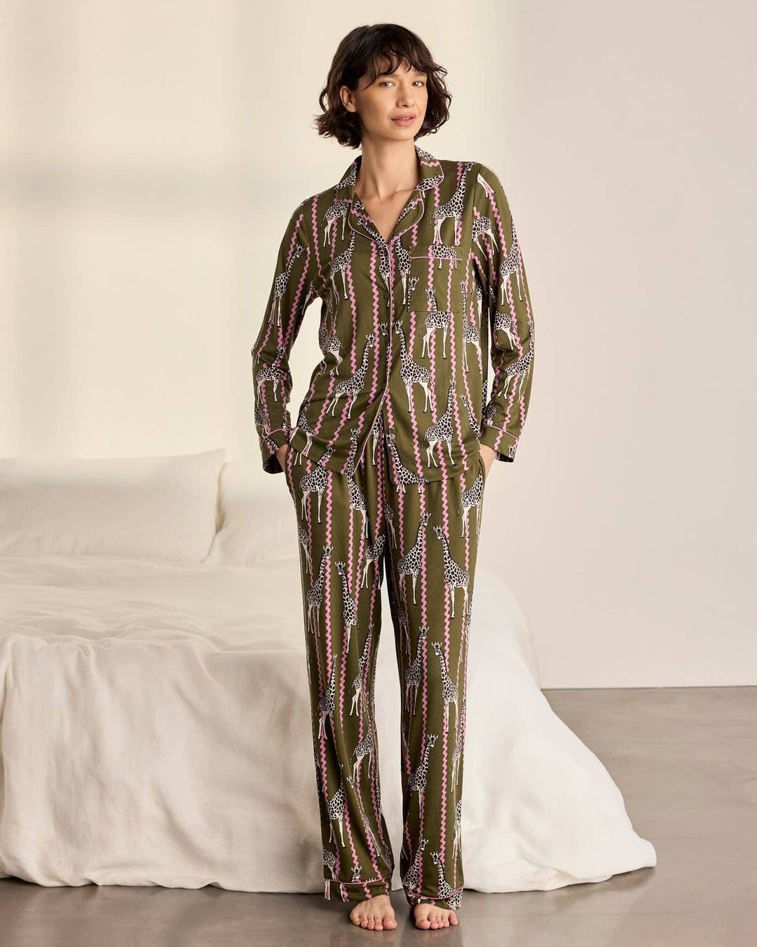 Chelsea Peers Wavy Stripe Giraffe Print Long Pyjama Set