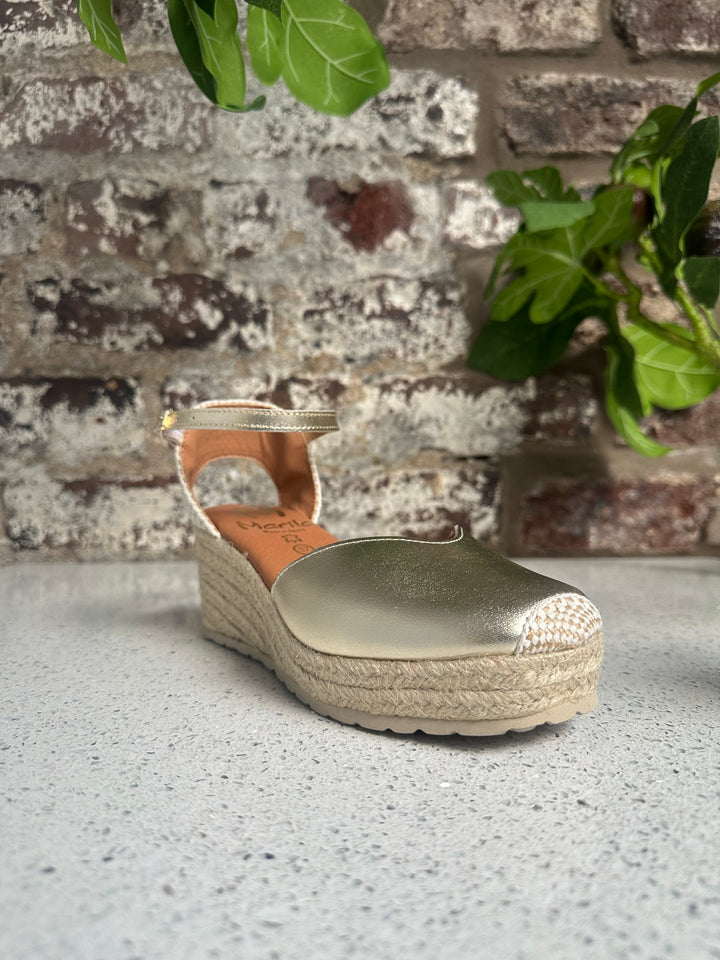 Marila Denver Gold Wedge Sandal
