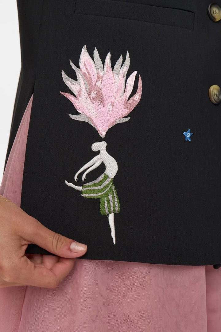 Numph Nualmut Long Vest | Caviar