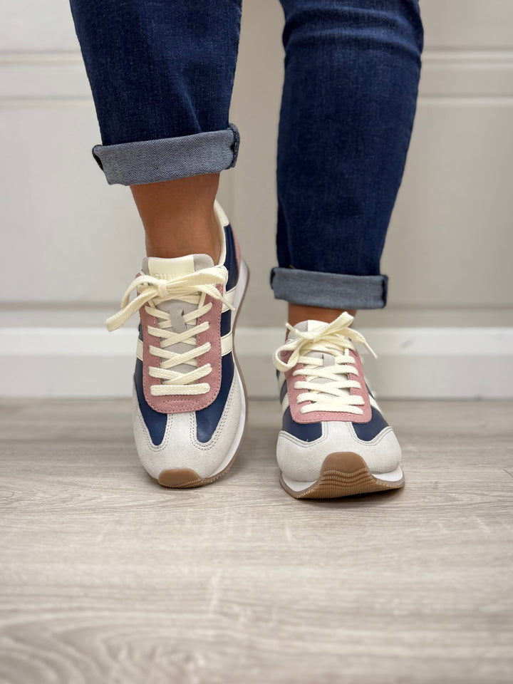 Guess Saphia Deep Blue & Pale Pink Sneaker
