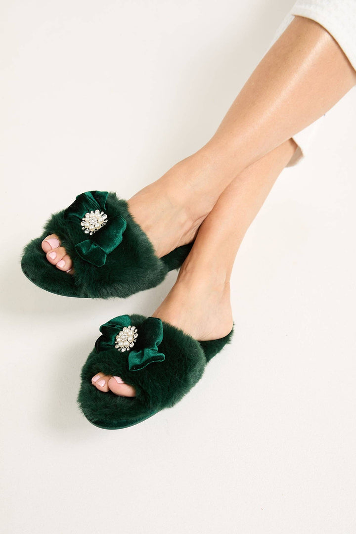 Anya Slippers in Green: Green / M = UK 4.5-5.5 / EU 38-39 / US 6.5-7.5