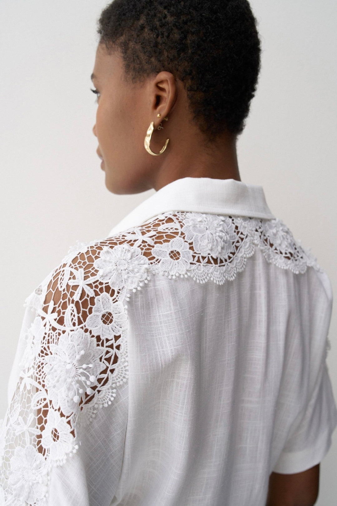 Salsa White Linen Lace Sleeve Blouse