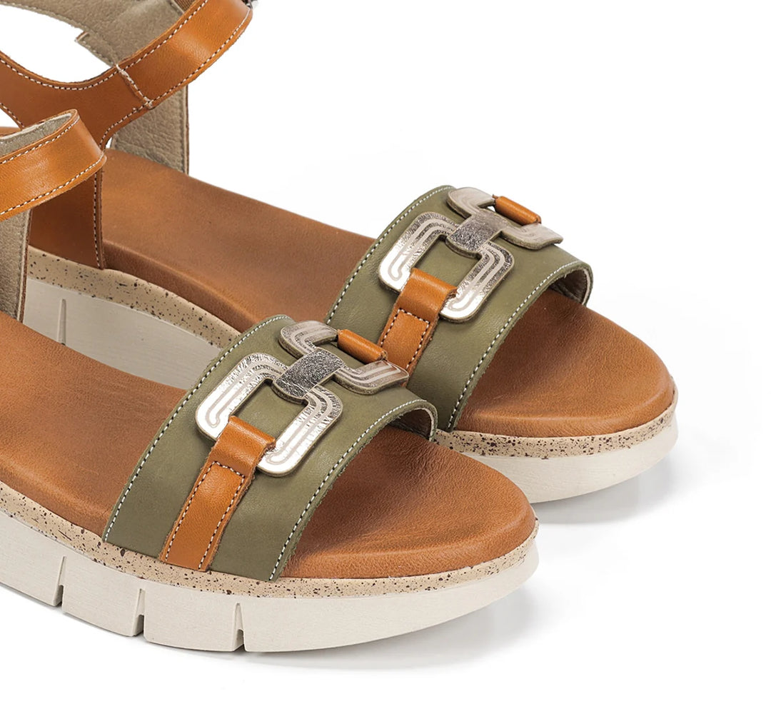 Dorking Klau Tibet Kaki/Cuero/Platino Sandal