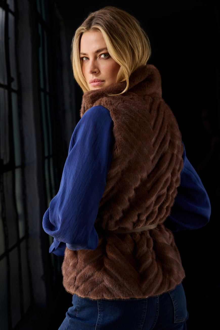 Monari Faux Fur Belted Waist Coat | Dark Tiramisu