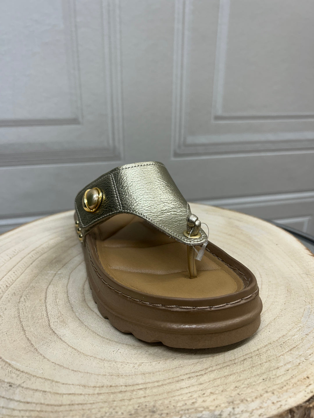 Pegada Burnished Oura Sandal | 234702-04