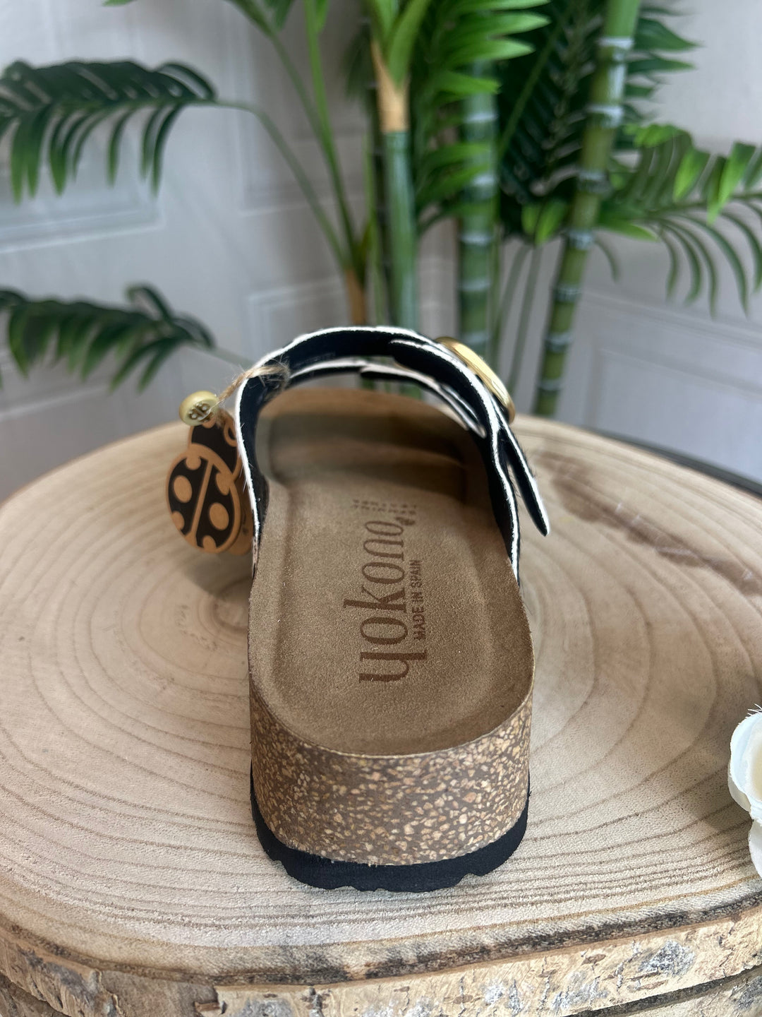 Yokono Wiwi Blanco/Negro Platform Sandal | 003