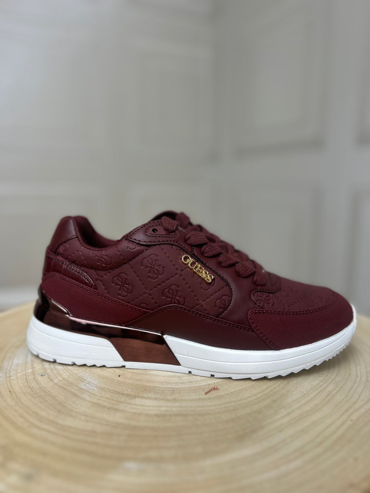 Guess Moxea16 Wine 4G Logo Runner