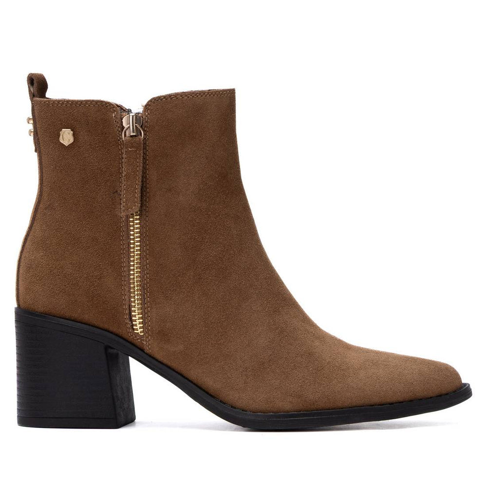 Carmela Botin Camel Suede Boots | 16425704