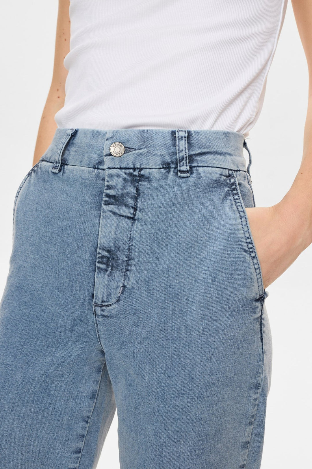 Numph Nuamber HR Wide Jeans | Light Blue Stonewash Denim