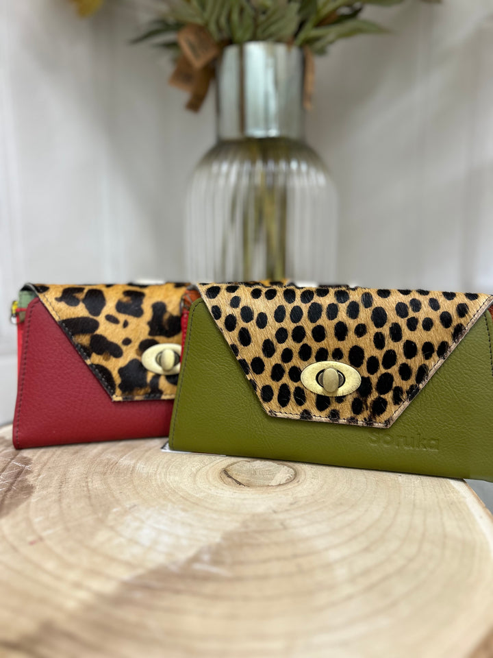 Soruka Secret Print Clutch | 047036
