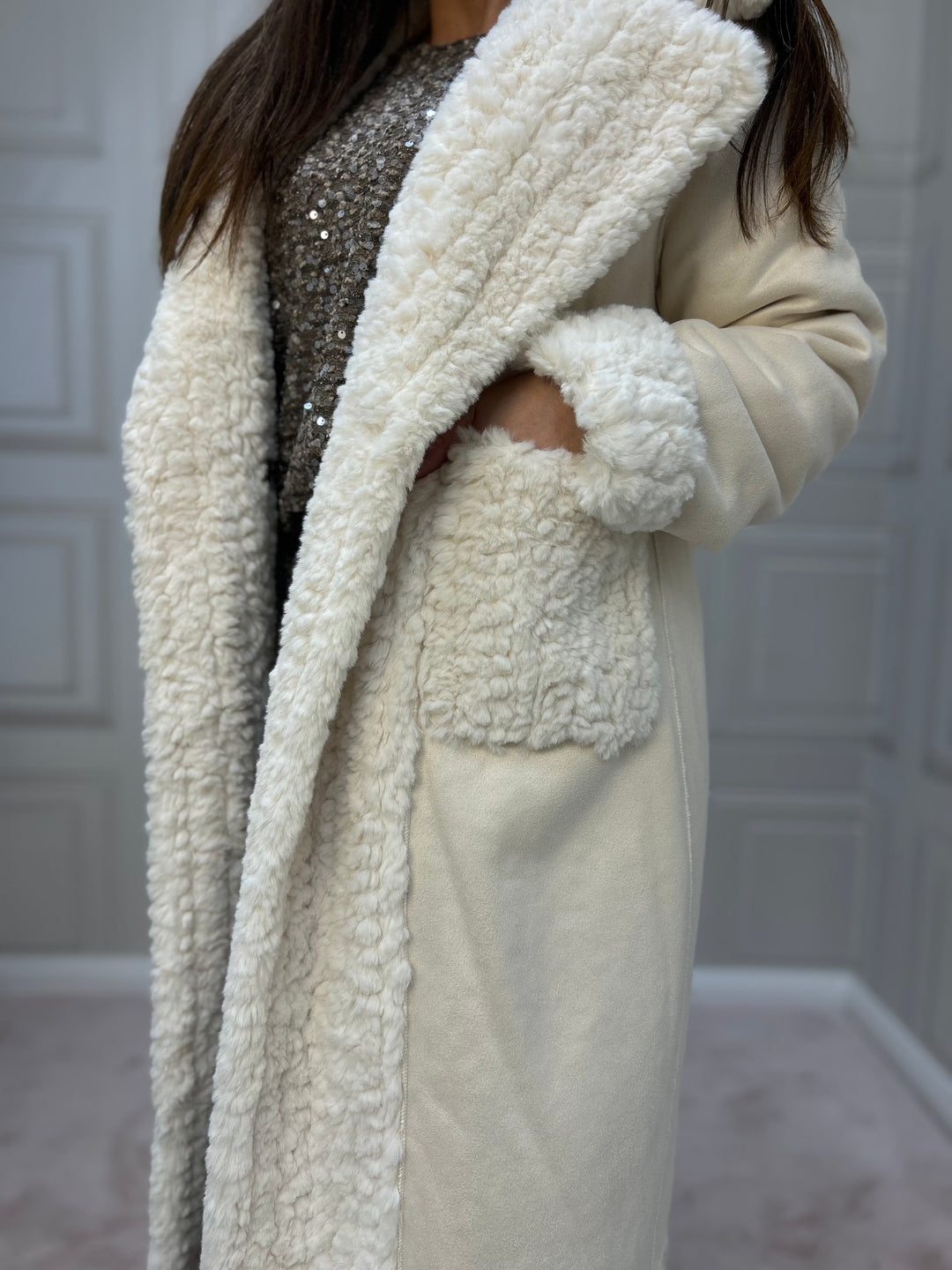 Goa Goa Partesa Natural Faux Fur Coat