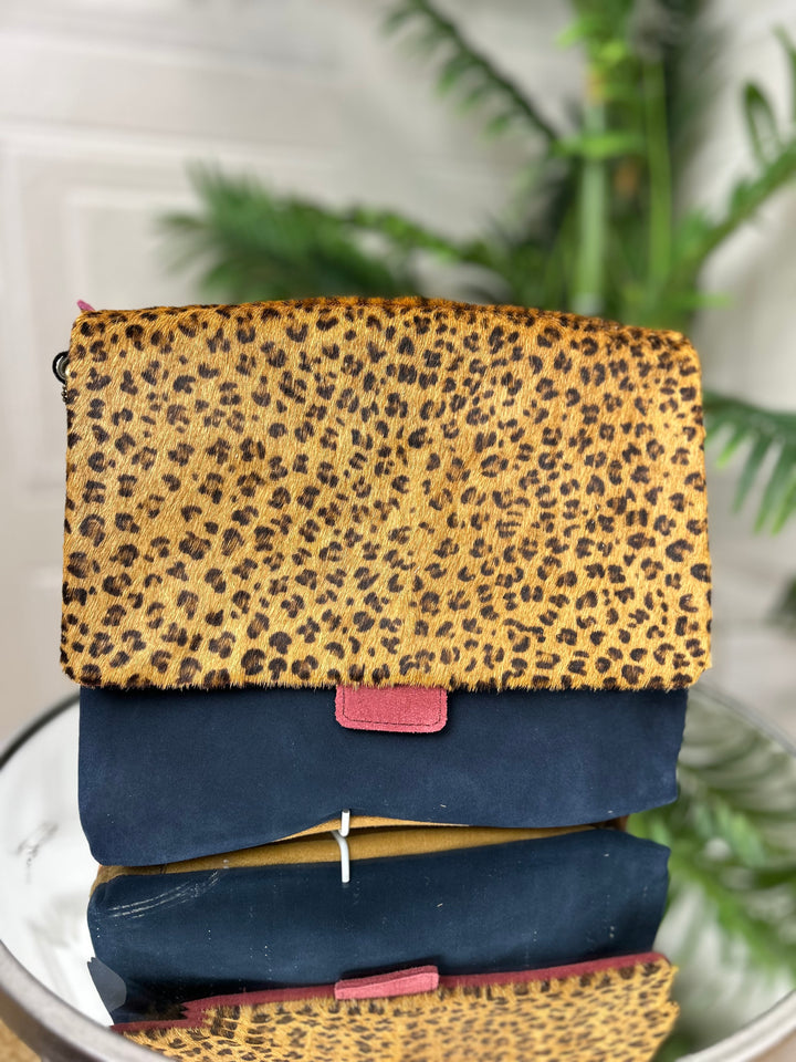 Soruka (81016) Large Animal Print Shoulder Bag