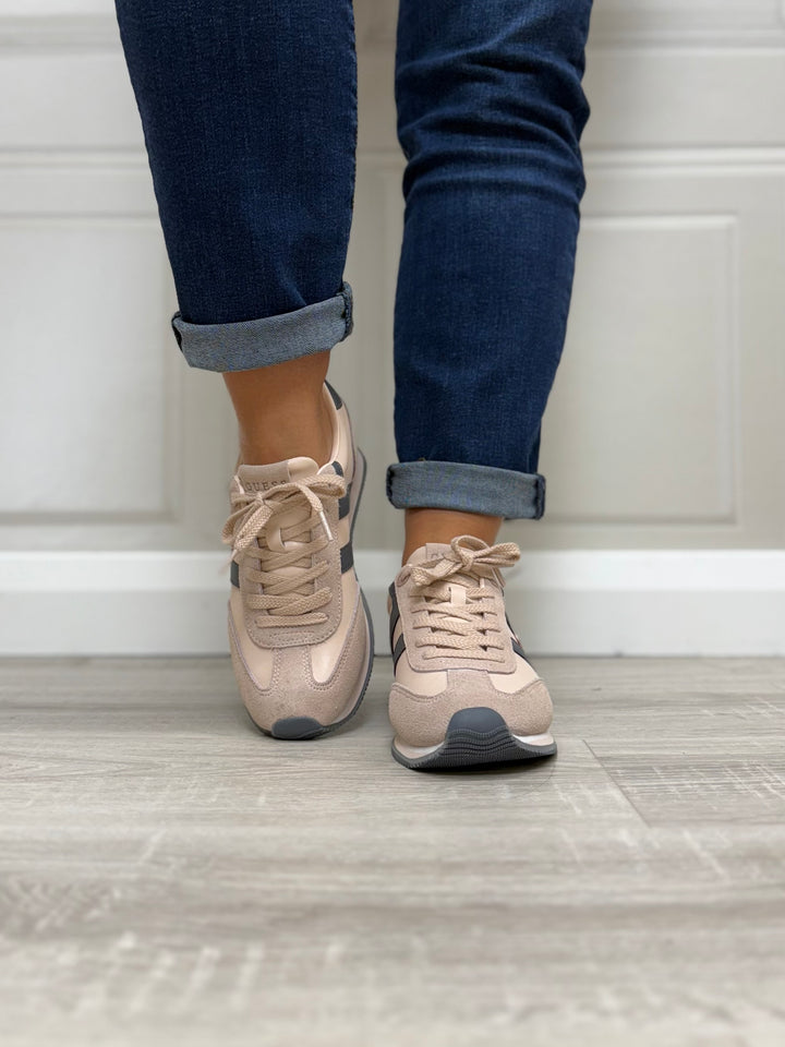 Guess Saphia Suede Pale Pink Sneaker