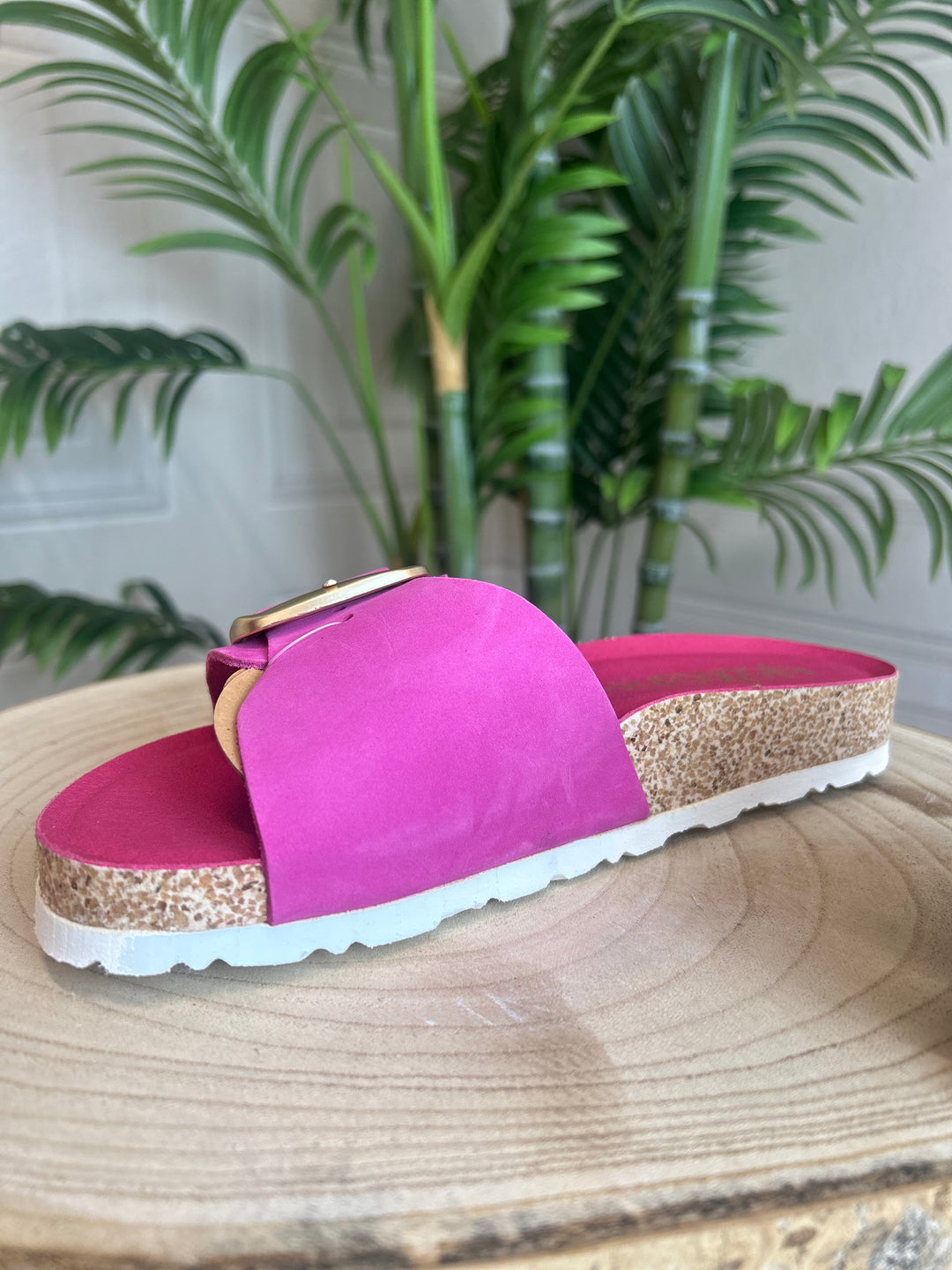 Yokono Jerba Fucsia Sandal | 114