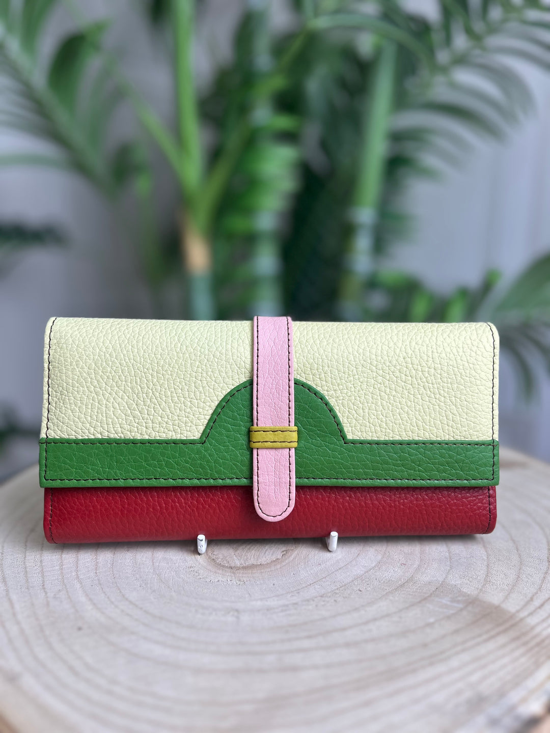 Soruka Half Moon Plain Wallet | 687464