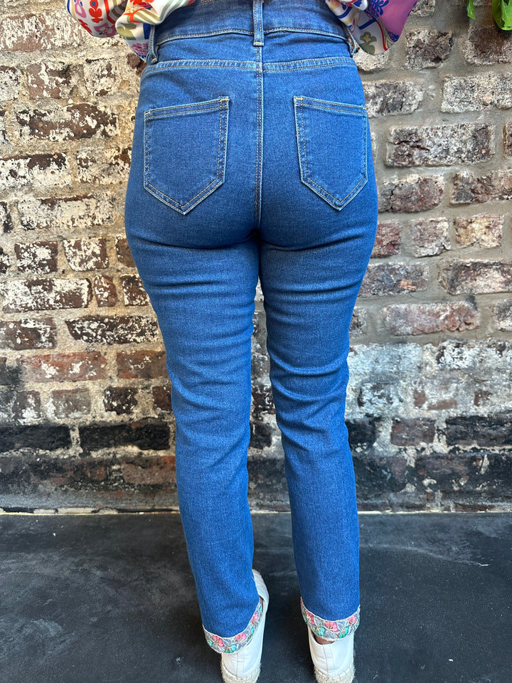 Pinns Mid Denim Multifloral Ankle Grazer Jean