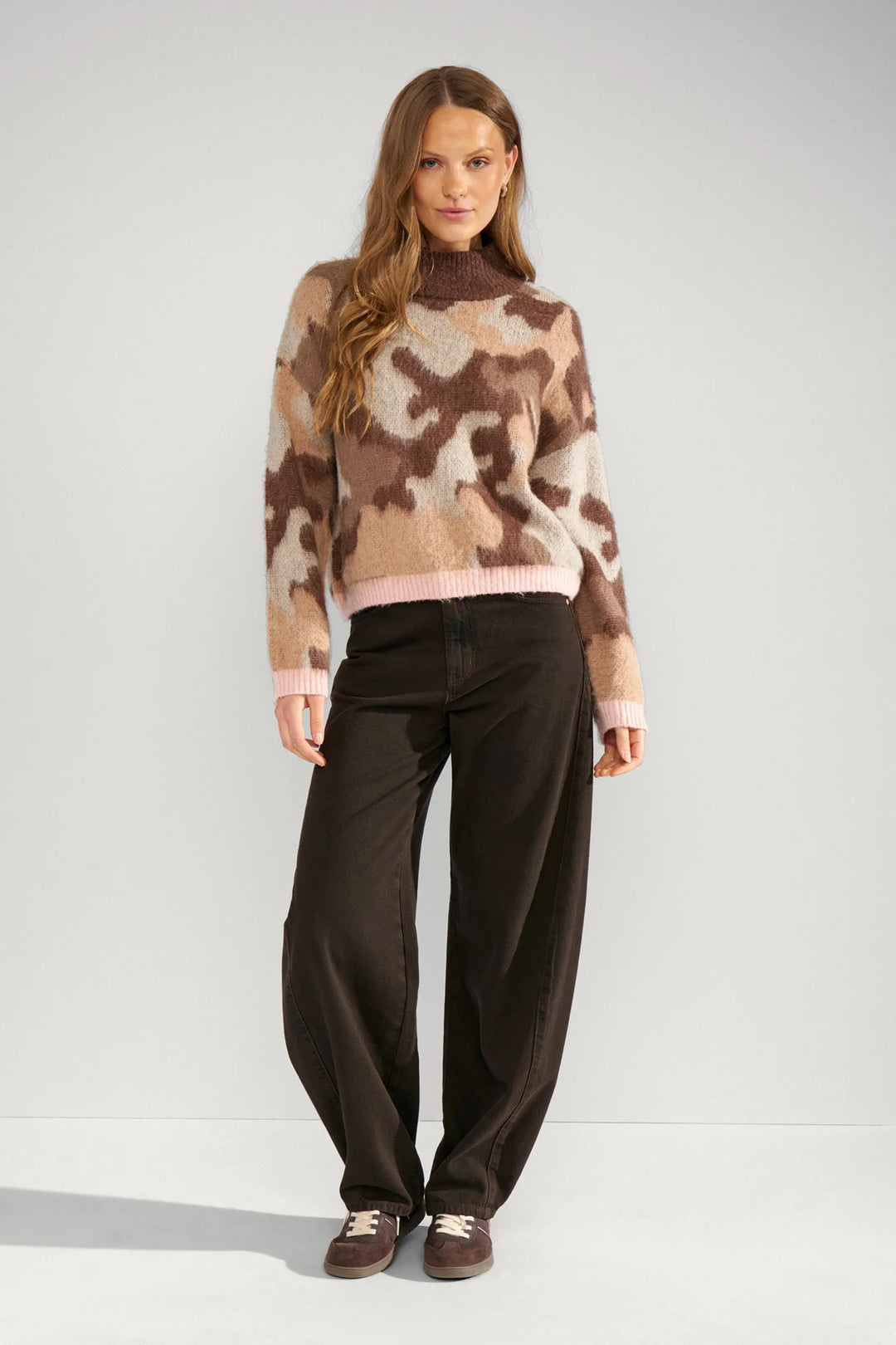 Numph Nucamu Pullover | Black Coffee