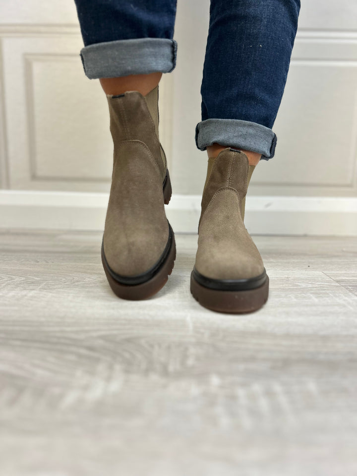 Gant Aligrey Desert Brown Boots