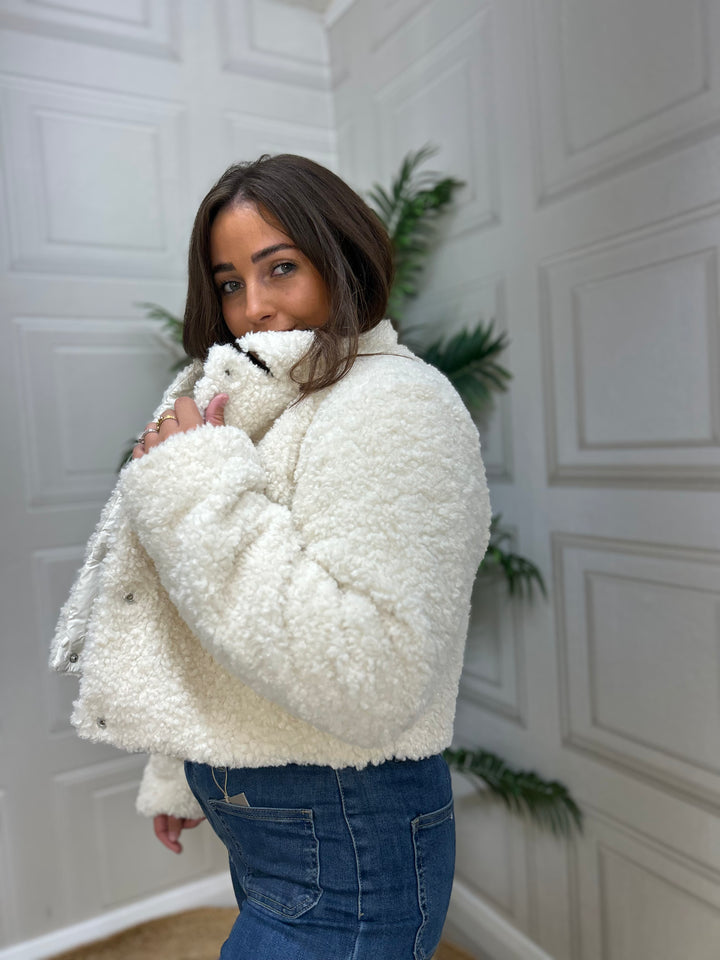 Goa Goa Berlin White Reversible Coat