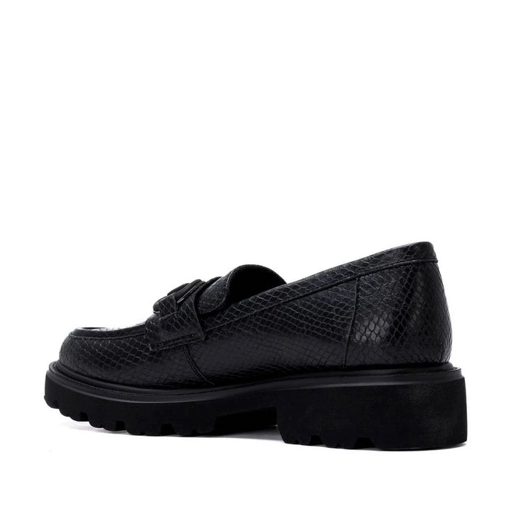 Carmela Zapato Negro Loafer | 16413801