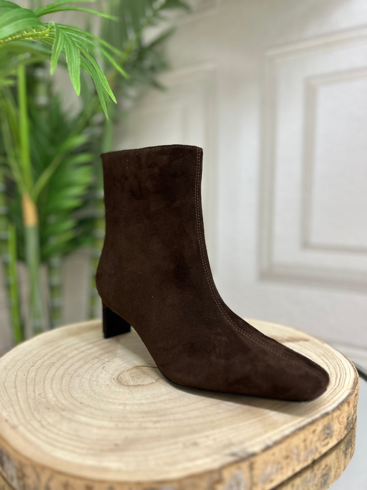 Guess Chocolate Brown Suede Boot