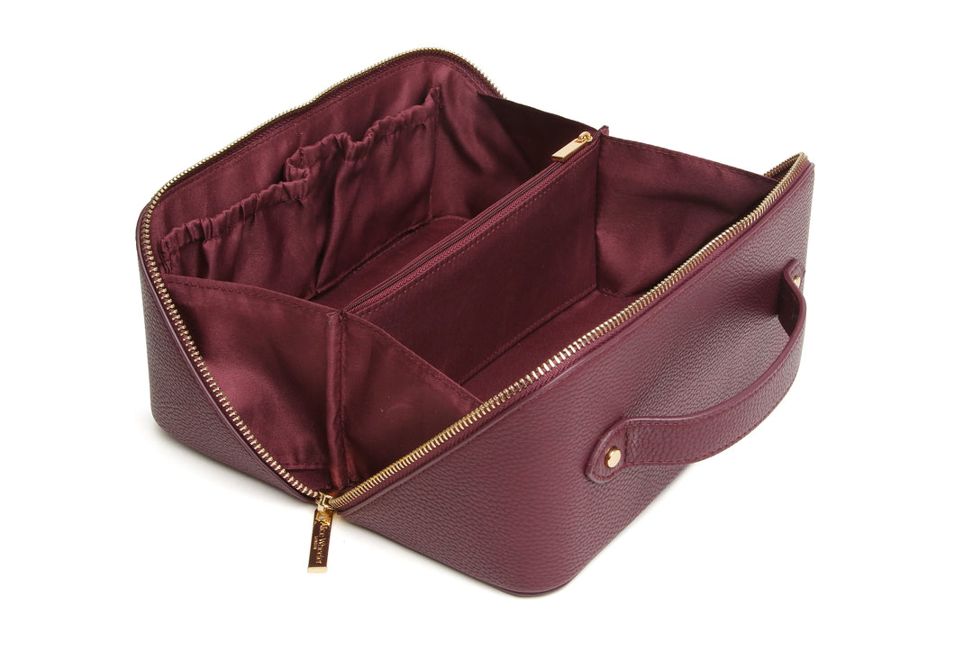 Alice Wheeler Train Case | Berry