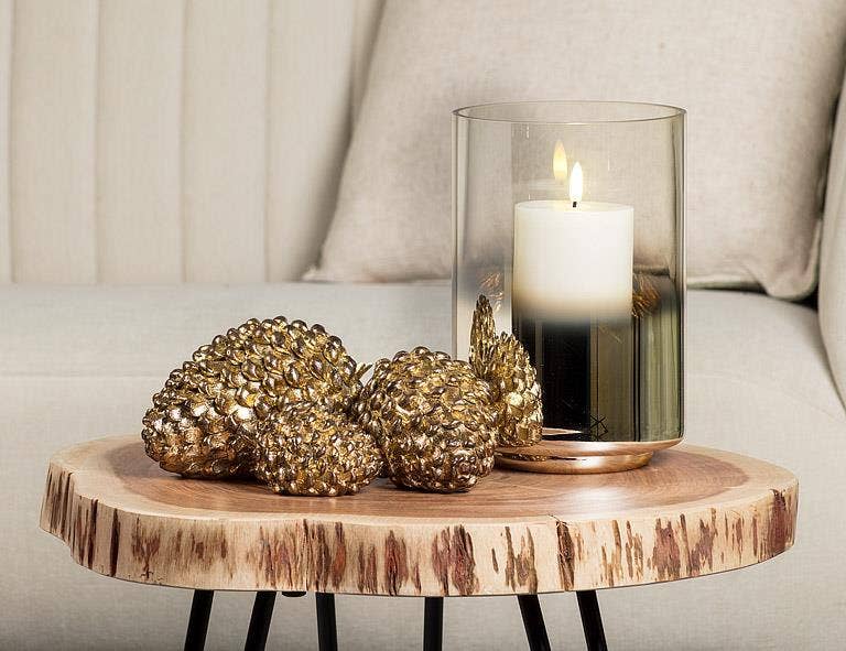 Gold Pinecone: Large