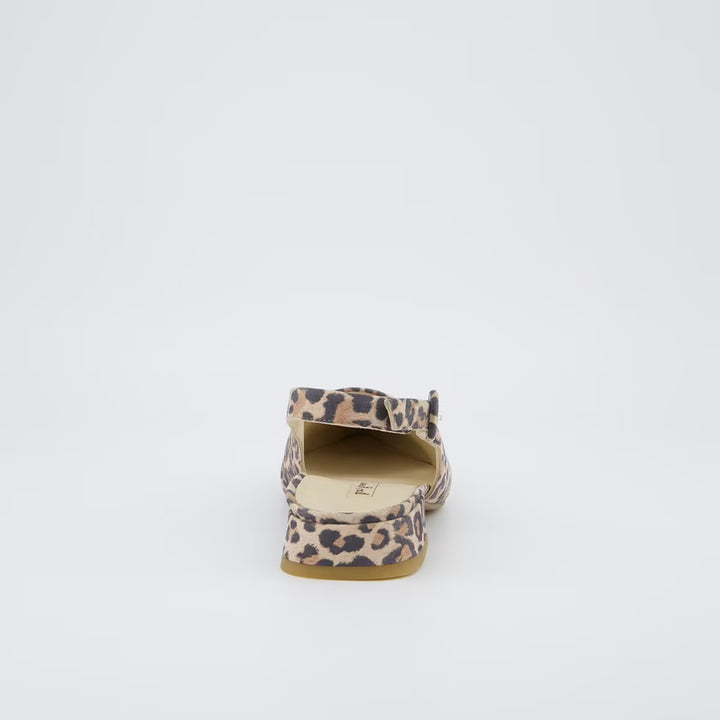 Paul Green Leopard Pointed Pump
