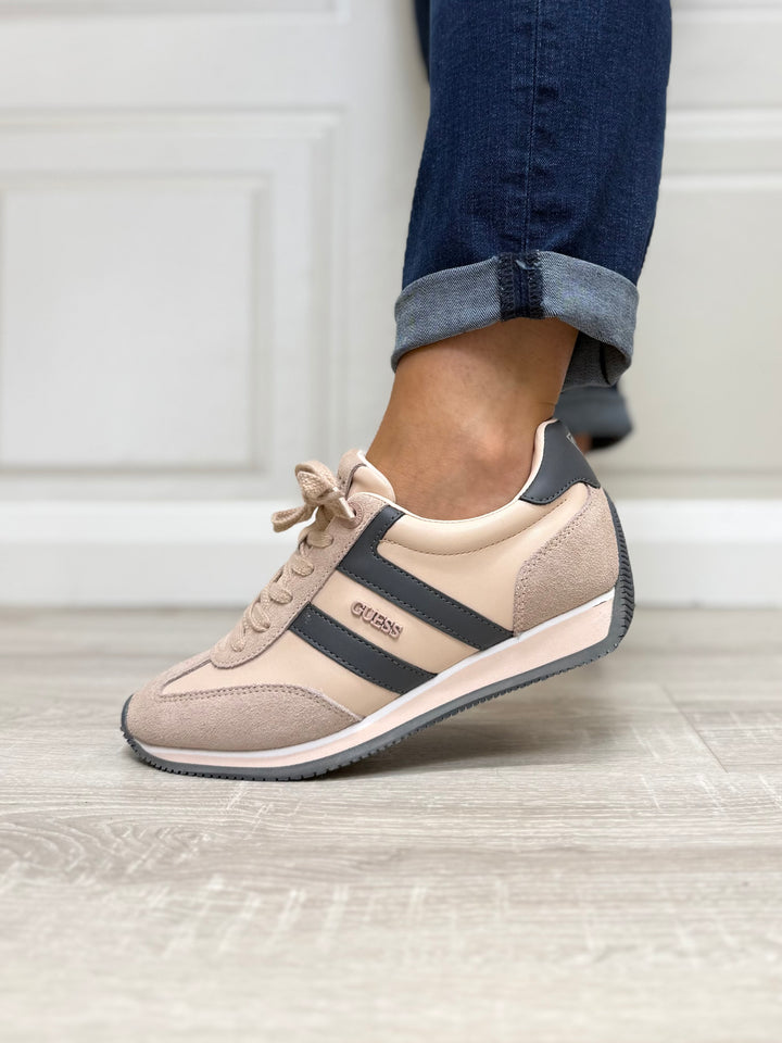 Guess Saphia Suede Pale Pink Sneaker