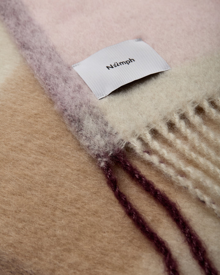 Nümph Nubanja Scarf – Fig