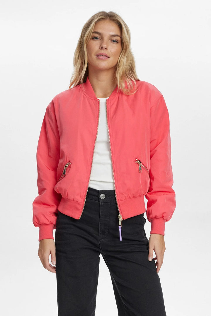 Numph Nunora Jacket Geranium
