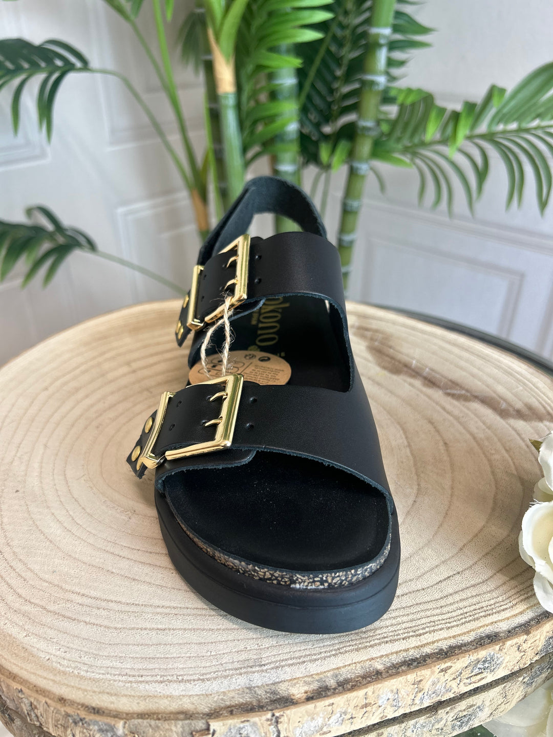 Yokono Tunez Black Sandal | 261
