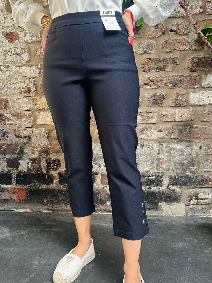 Pinns 408C Bengaline Crop With Diamond Eyelash Hem