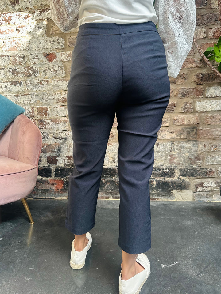 Pinns 408C Bengaline Crop With Diamond Eyelash Hem