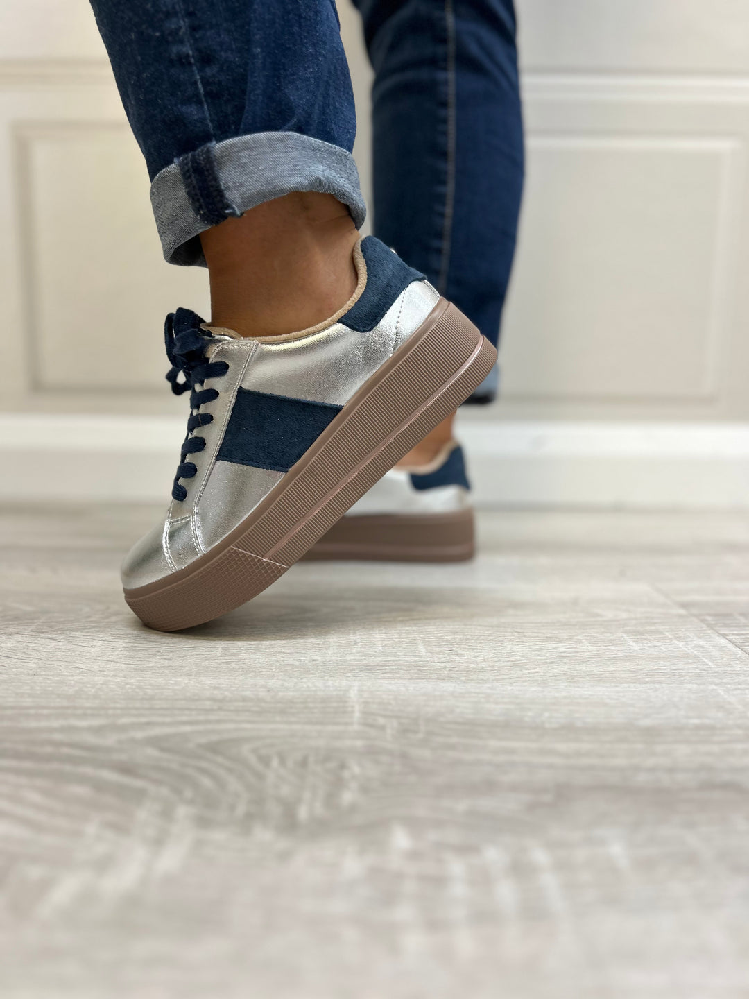 Patrizio Como Desio Aluminio Silver And Navy Runner