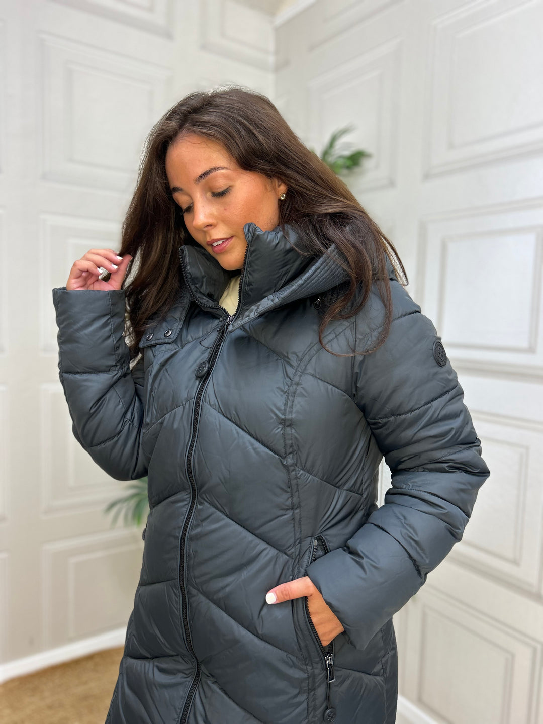 District Arosa Gun Metal Juice Coat