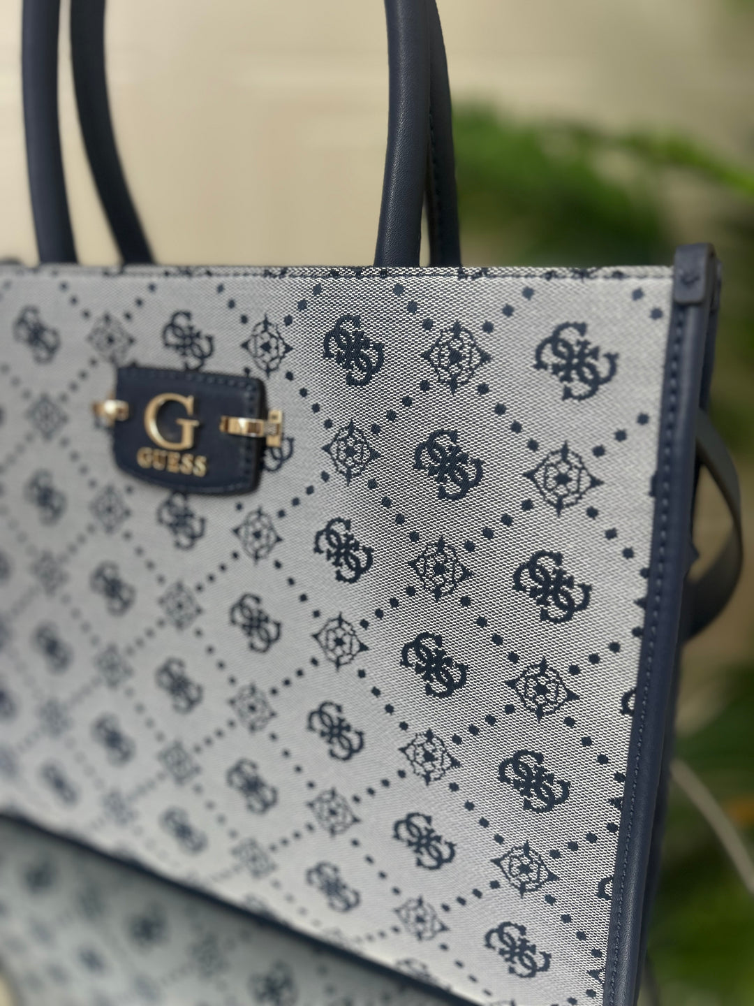 Guess Neda 4G Navy Logo Handbag