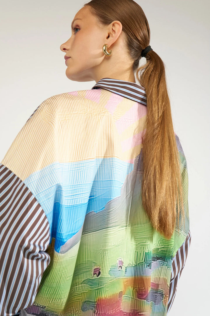Numph Nuhighland Boxy Shirt | Calla Green