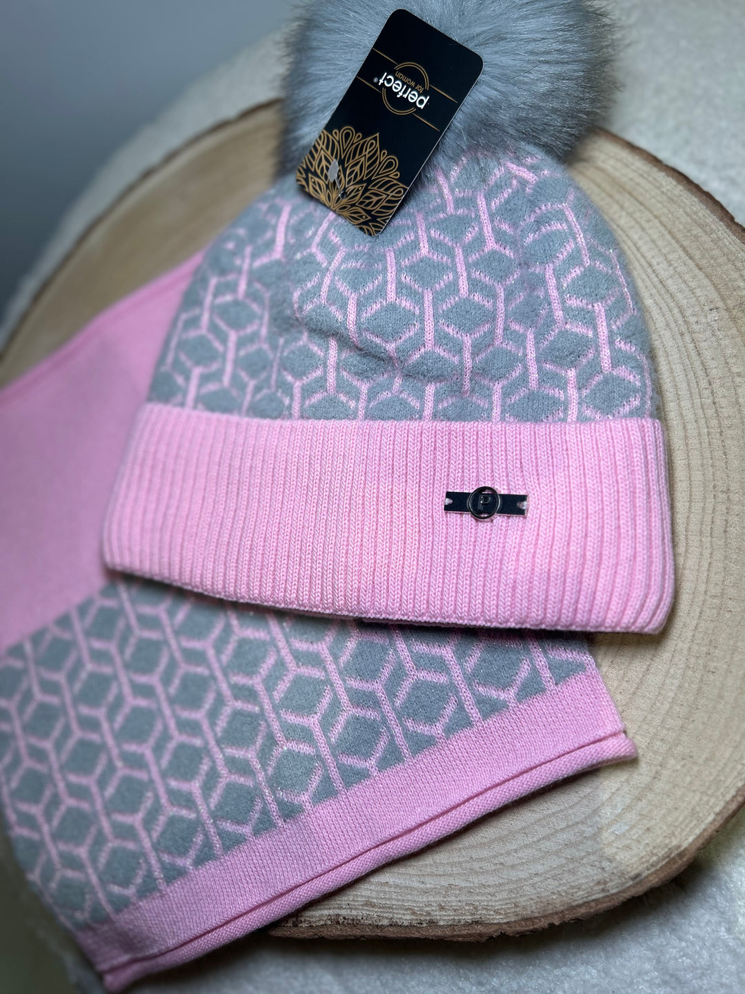 Perfect Hat & Snood Set – Pink & Light Grey Geometric Design