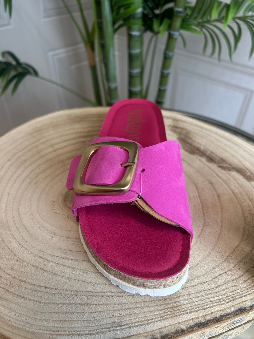 Yokono Jerba Fucsia Sandal | 114