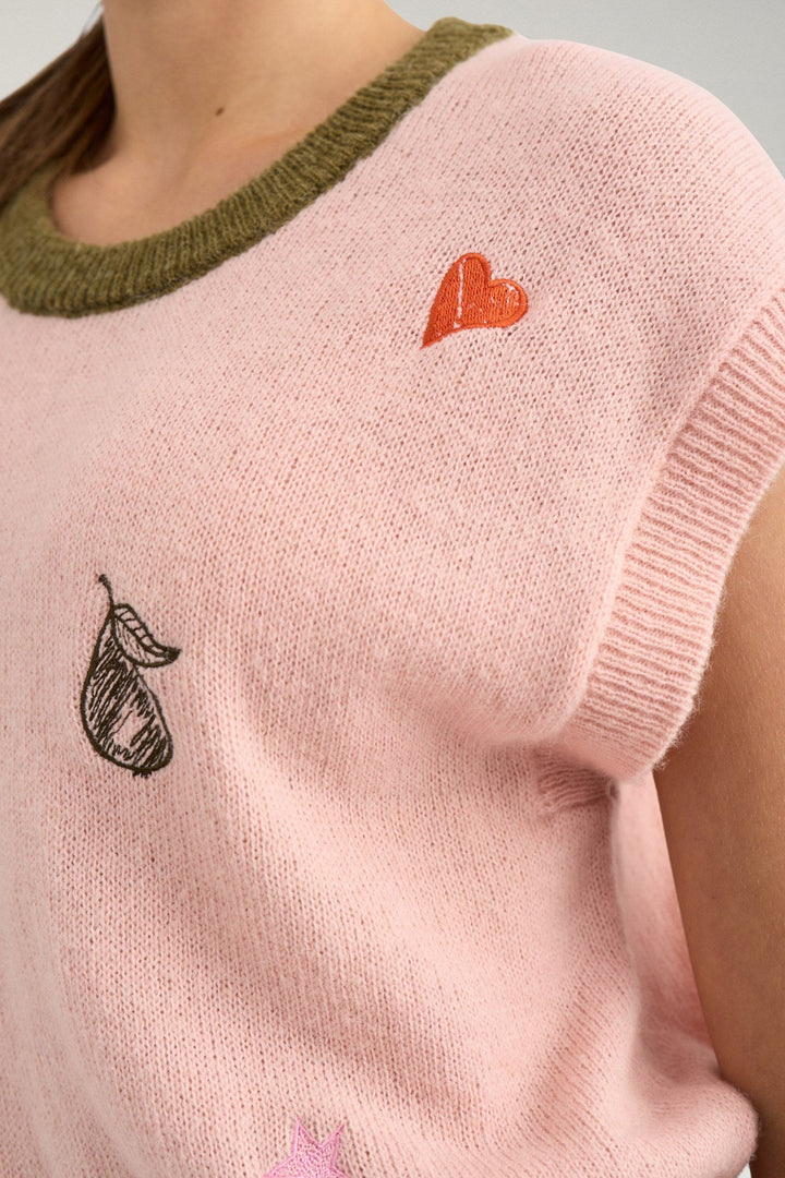 Numph Nuyppa Embroidery Vest | Peachskin