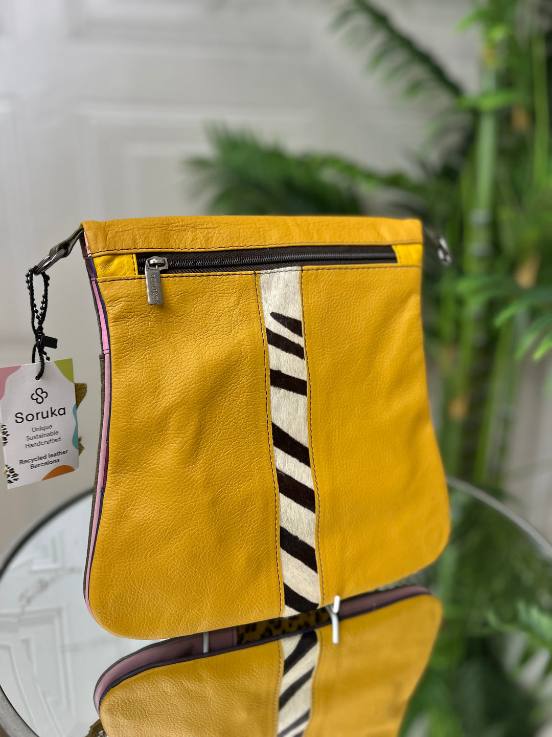 Soruka (81302) Multiway Magnetic Flip Handbag