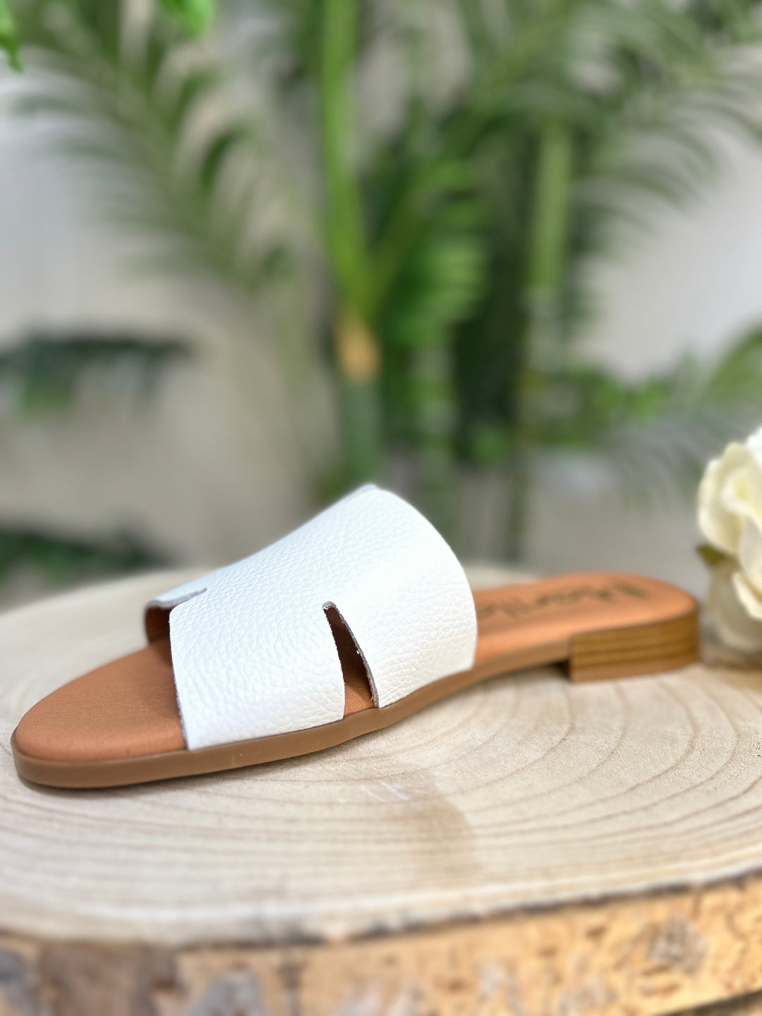 Marila Stelar Oxford White Sandal