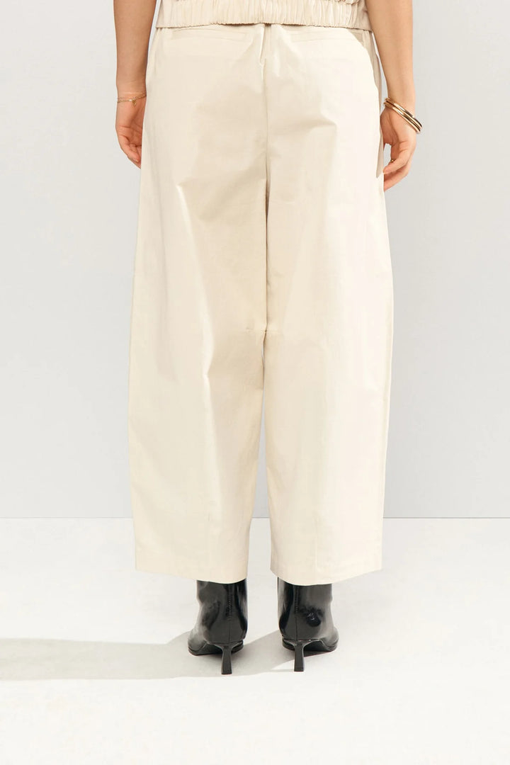 Numph Nusunna Cropped Pants | Whitecap Gray